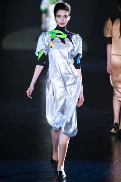 Look 20